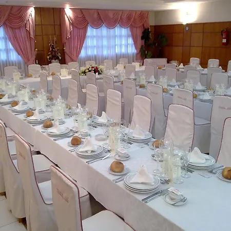 ホスタル レスタウランテ テーラ チャ ゲストハウス 2*